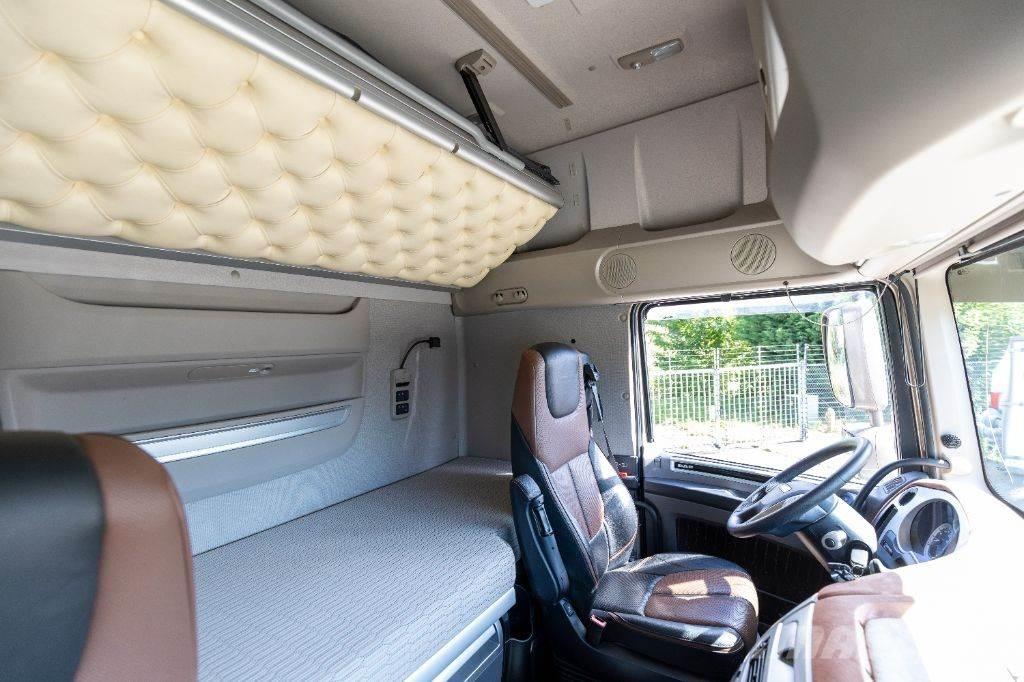 DAF XF 530 FTT وحدات الجر