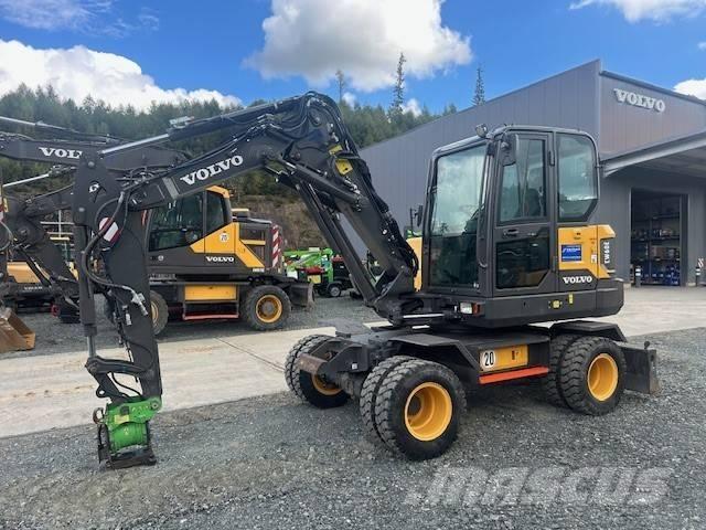 Volvo EW 60 E حفارات بعجل