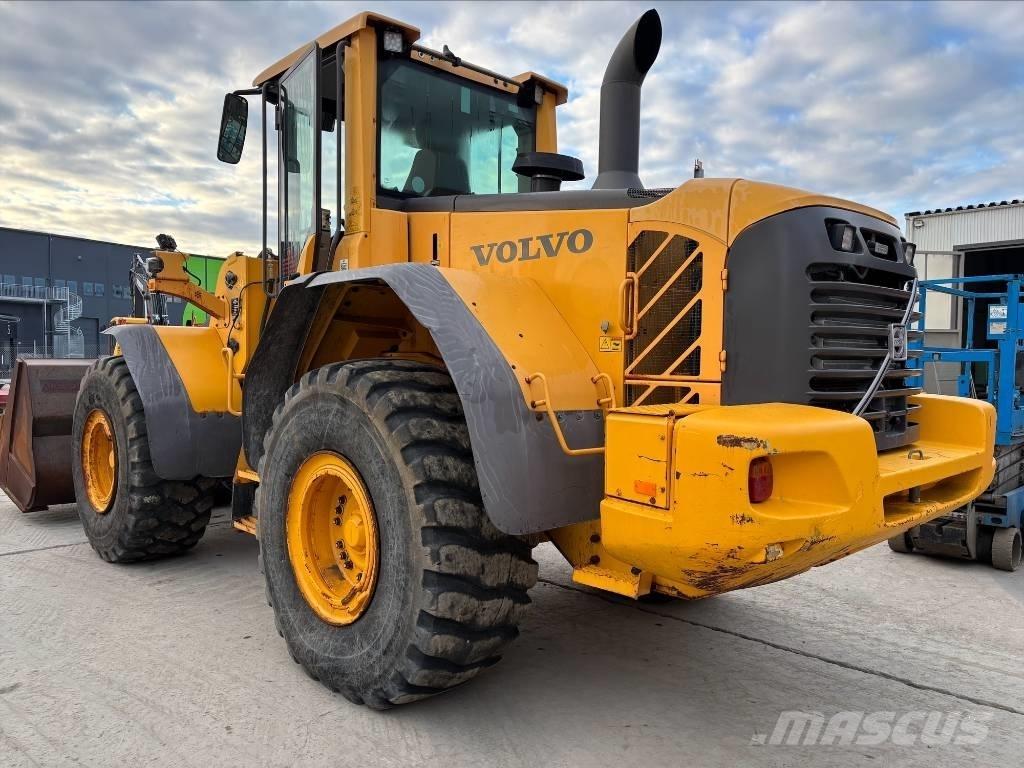 Volvo L 120 F لوادر بعجل