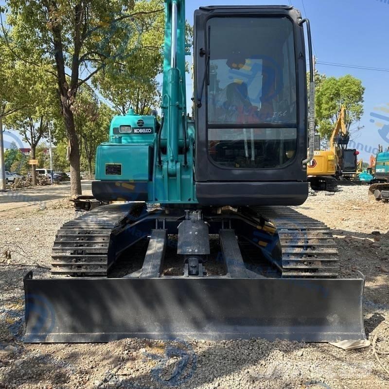 Kobelco SK75 حفارات زحافة