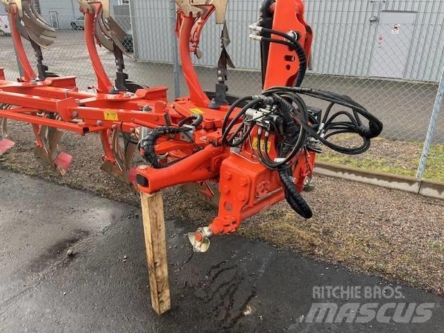 Kubota RM 4005 V محاريث عكسية