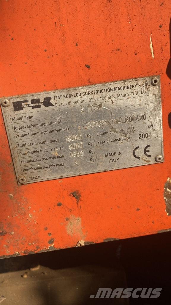 Fiat-Kobelco E 175 W حفارات بعجل