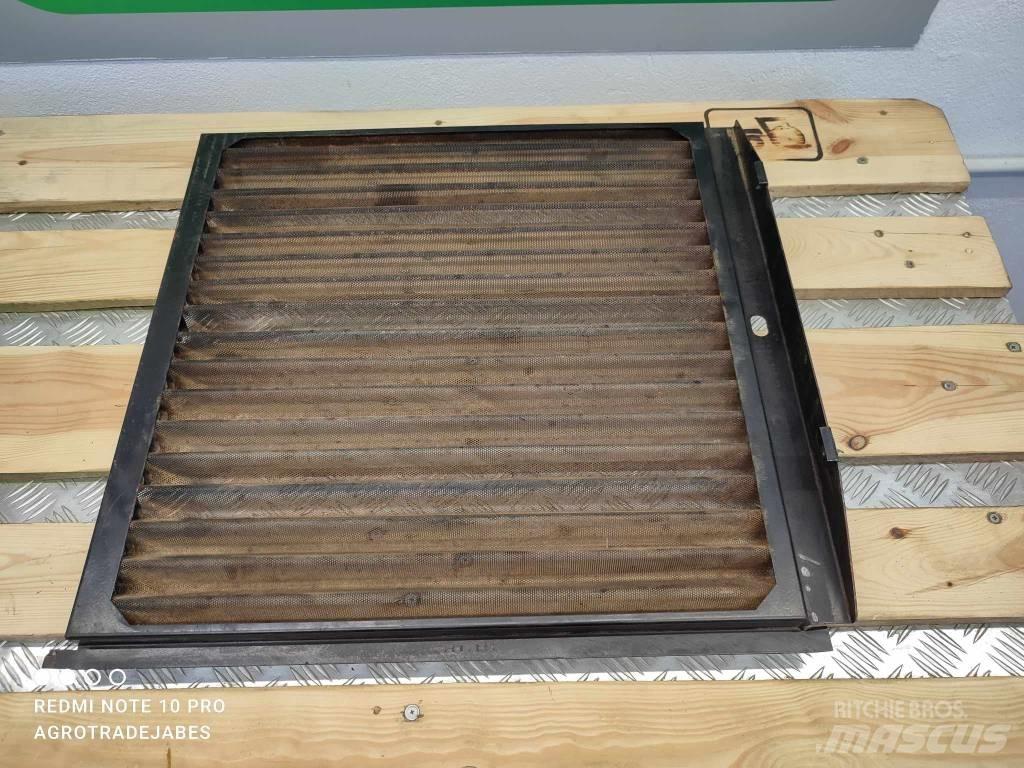 CAT TH62 cooler mesh مشعات