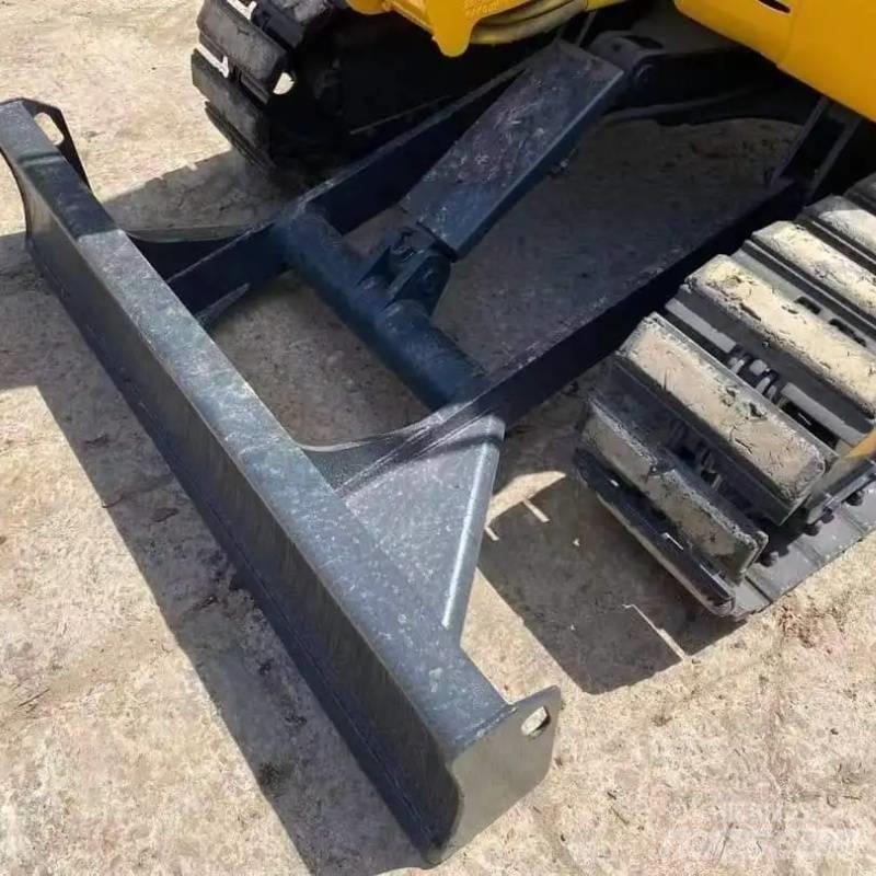 Komatsu PC30 حفارات صغيرة أقل من 7 طن (حفارات صغيرة)