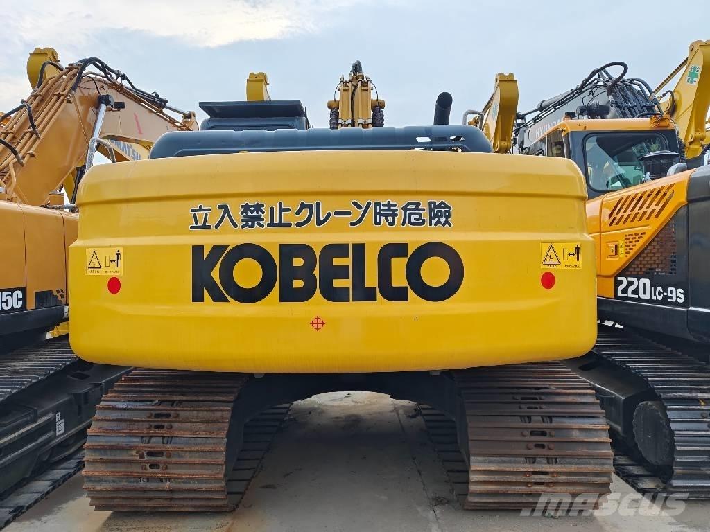 Kobelco SK 200 D حفارات زحافة
