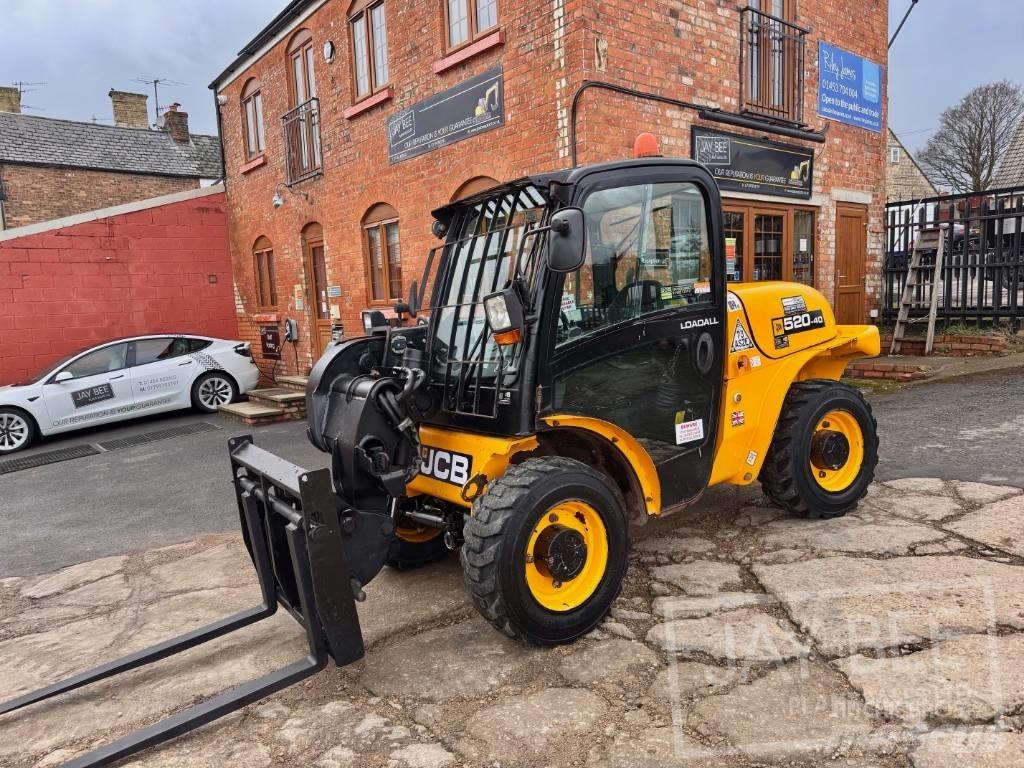 JCB 520-40 مناولات متداخلة