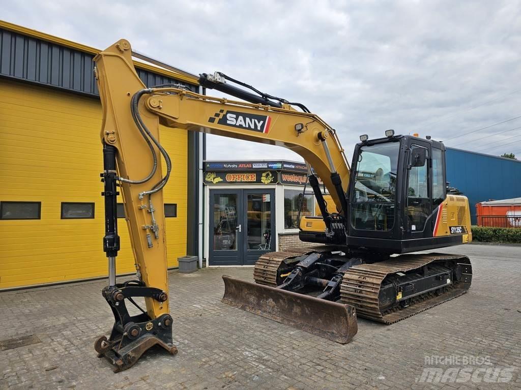 Sany SY135C حفارات زحافة