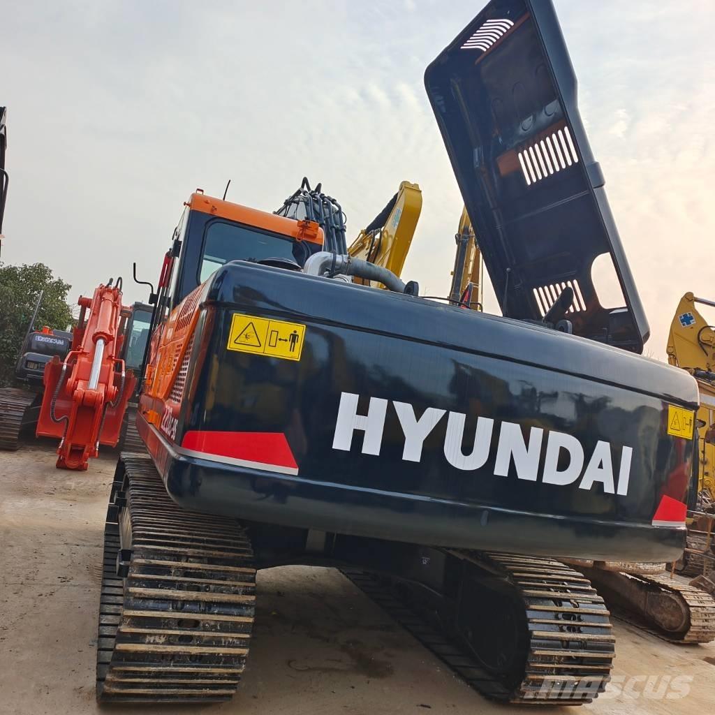 Hyundai 220 LC-9 حفارات زحافة