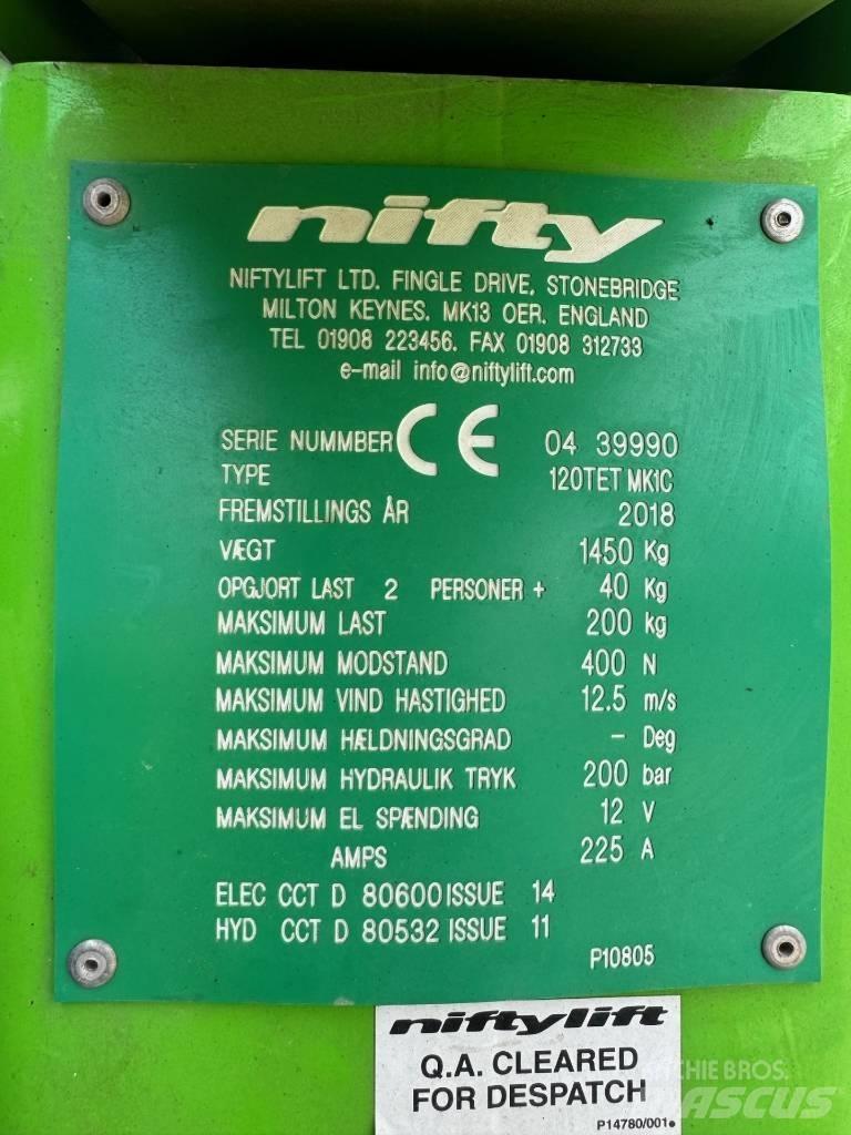 Niftylift 120 T المنصات الهوائية المثبتة على مقطورة