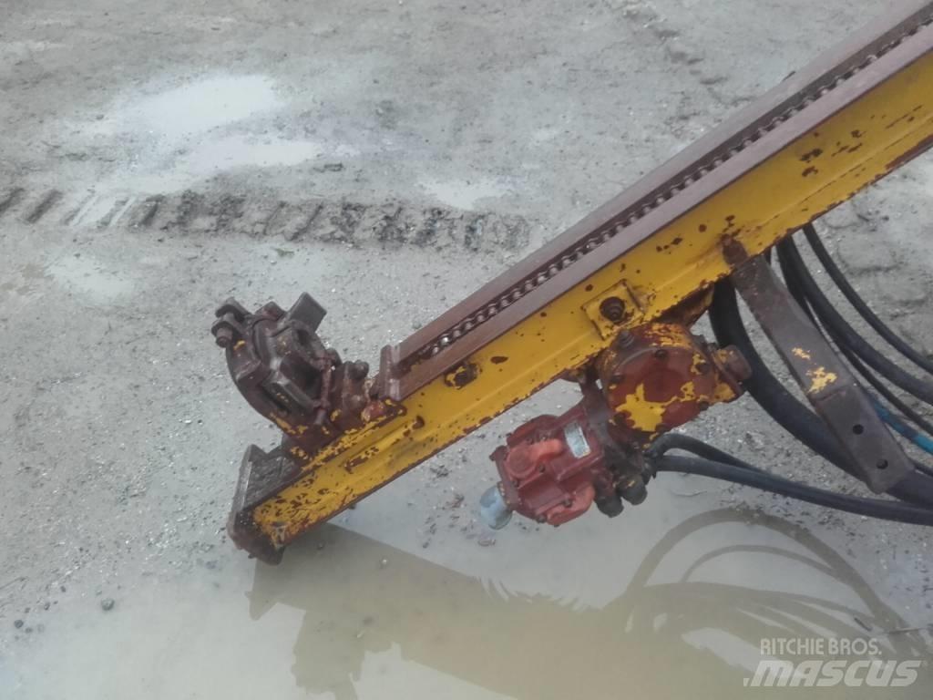 Atlas Copco ROC 301 معدات الثقب السطحي