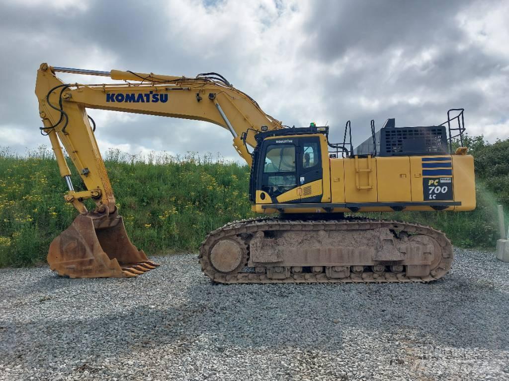 Komatsu PC700LC-11 حفارات زحافة