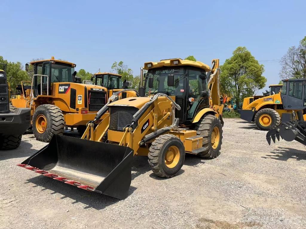 JCB 3 CX لوادر ذات جرافات عكسية