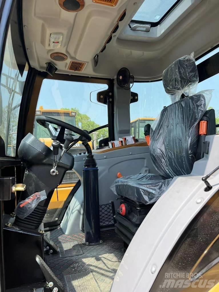 JCB 3 CX لوادر ذات جرافات عكسية
