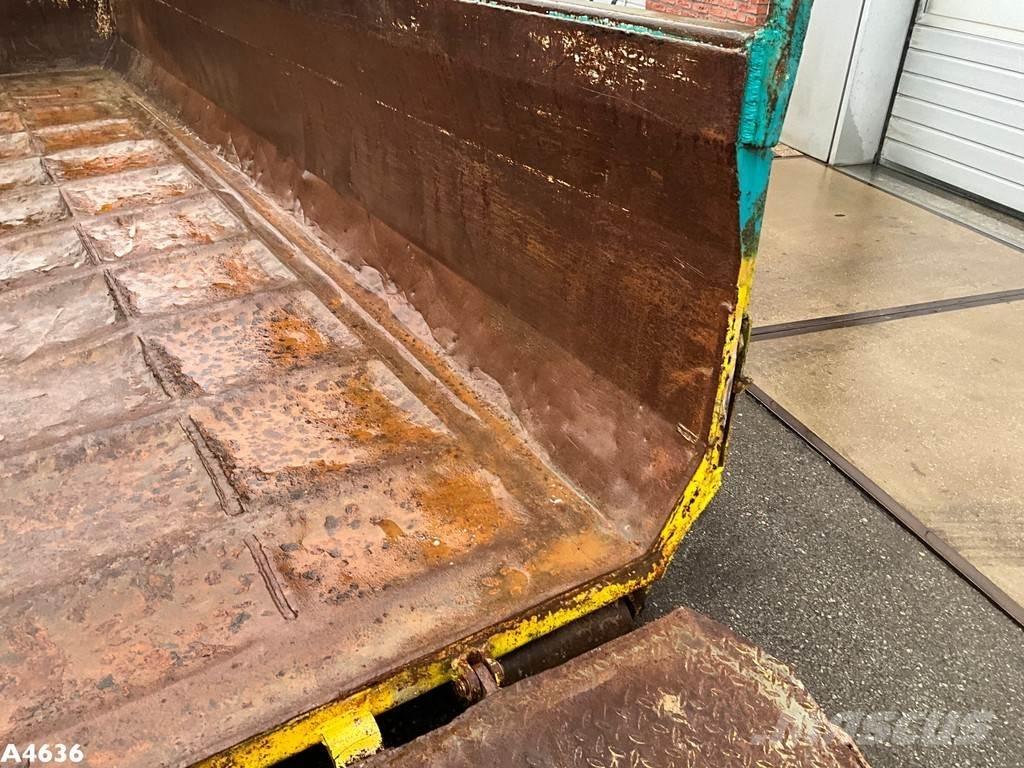  Container 12m³ حاويات خاصة