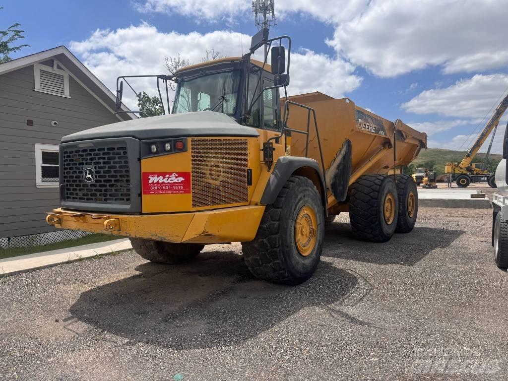 DEERE 410E ساحبات مفصلية