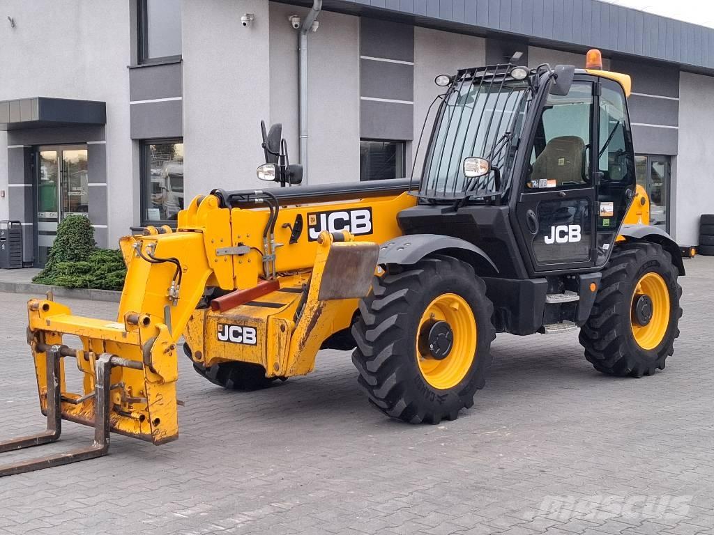JCB 535-140 Hiviz مناولات متداخلة