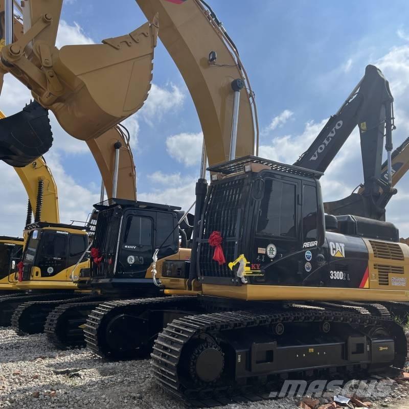 CAT 330 D حفارات زحافة