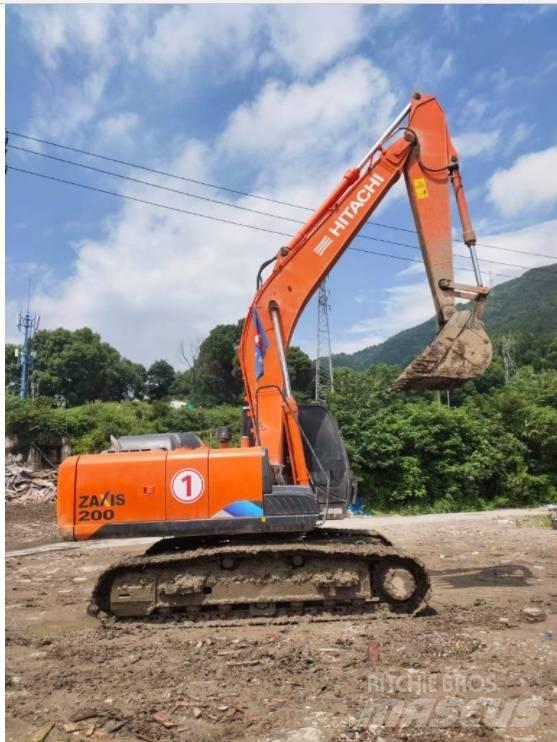 Hitachi EX 200-5 حفارات زحافة