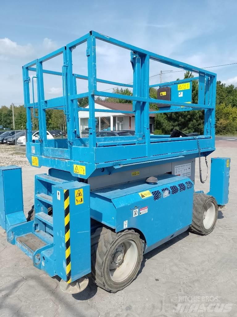 Genie GS 3268 RT رافعات مقصية الشكل