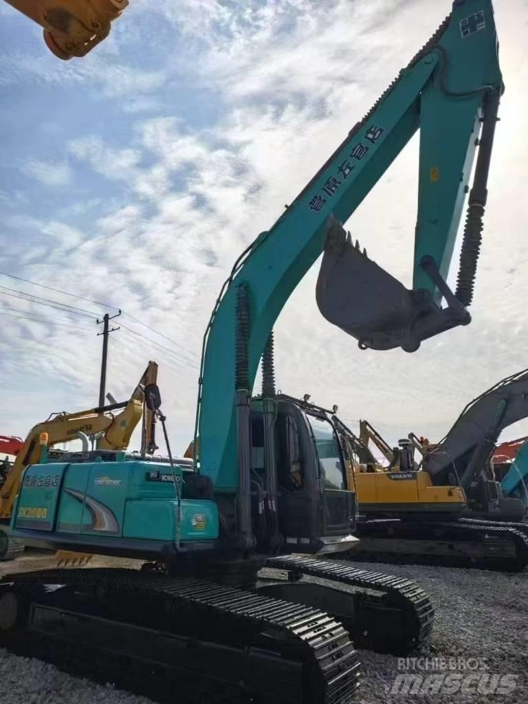 Kobelco SK 200 حفارات زحافة