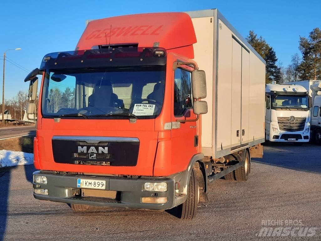 MAN TGL 12.220 شاحنات ذات هيكل صندوقي