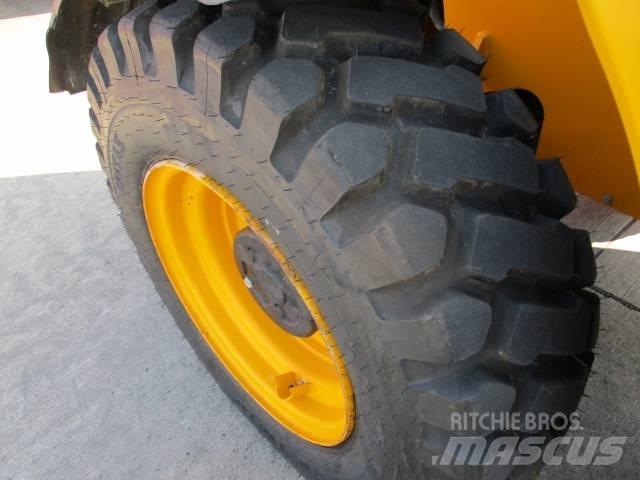 JCB 535-95 (646) مناولات متداخلة