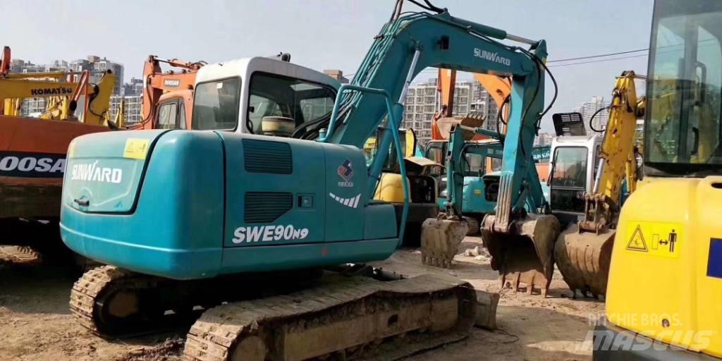 Sunward SWE 90 E حفارات زحافة