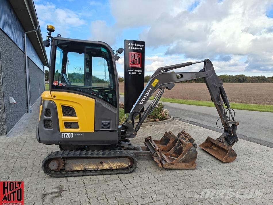 Volvo EC 20 D حفارات صغيرة أقل من 7 طن (حفارات صغيرة)