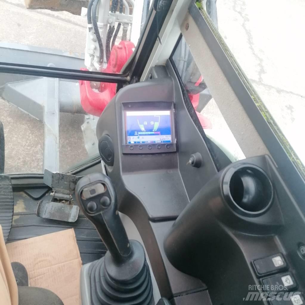 Takeuchi TB290 حفارات وسط 7 طن - 12 طن