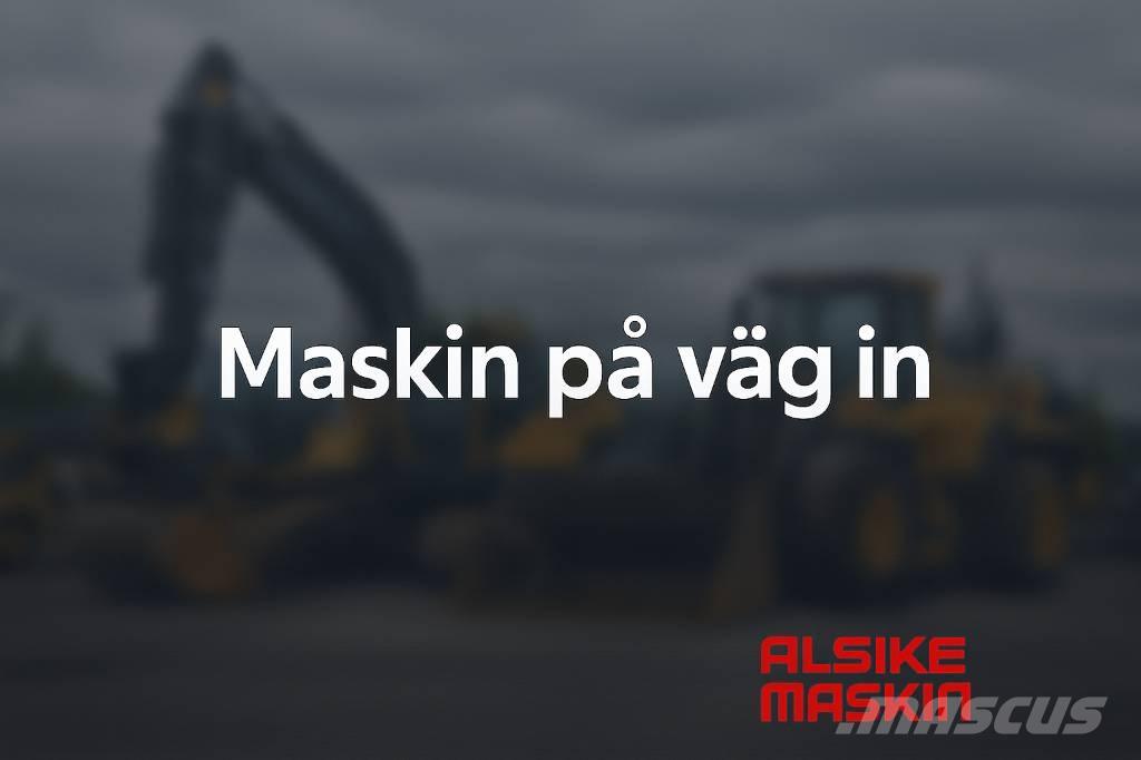 Kramer 5040 لوادر انزلاقية التوجيه