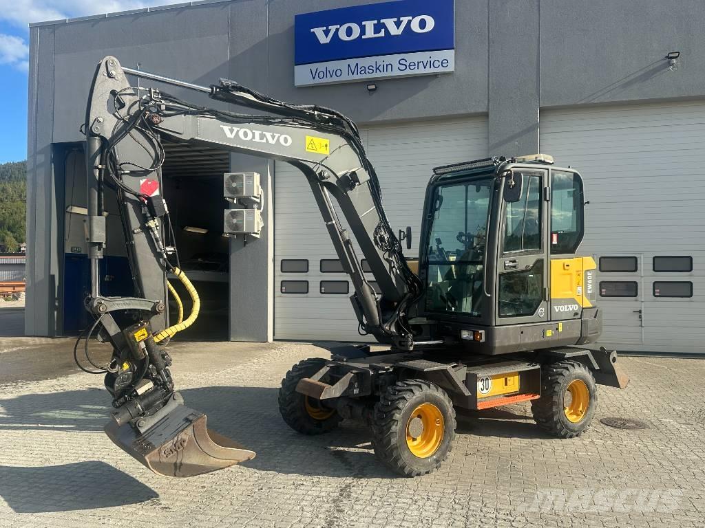 Volvo EW60E حفارات بعجل