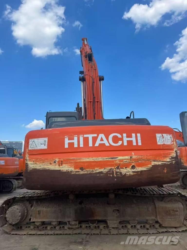 Hitachi ZX 200-5 G حفارات زحافة