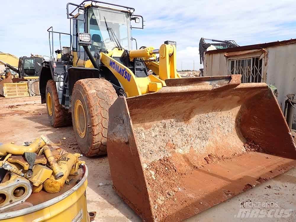 Komatsu WA380-8 لوادر بعجل