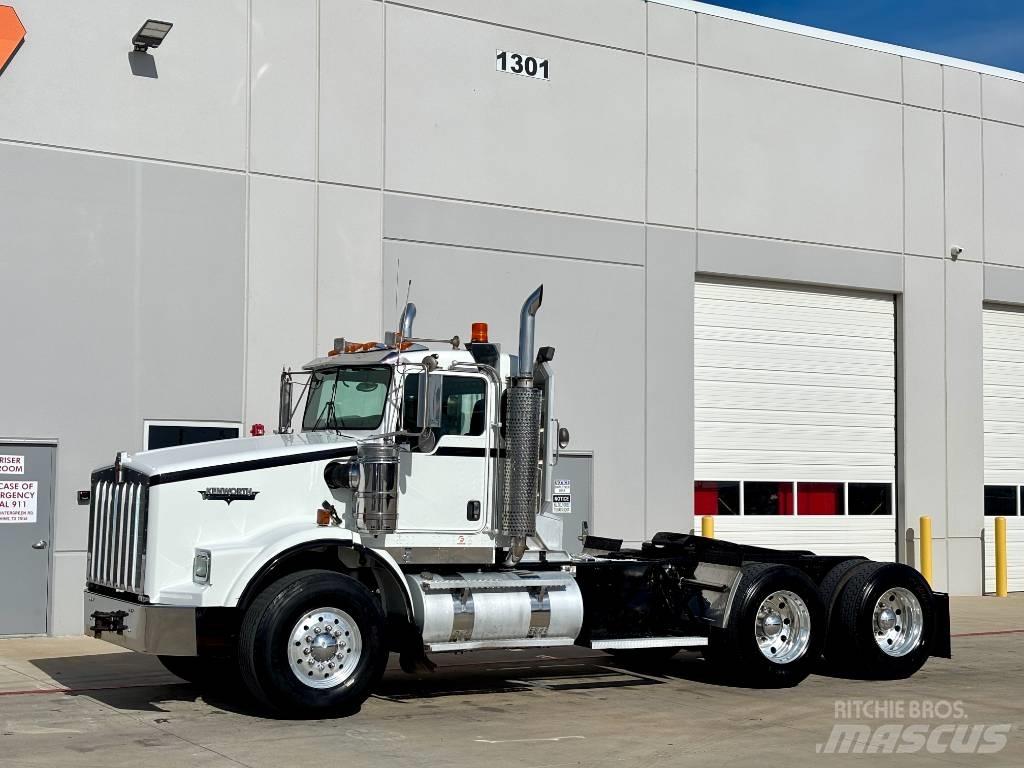 Kenworth T 800 وحدات الجر