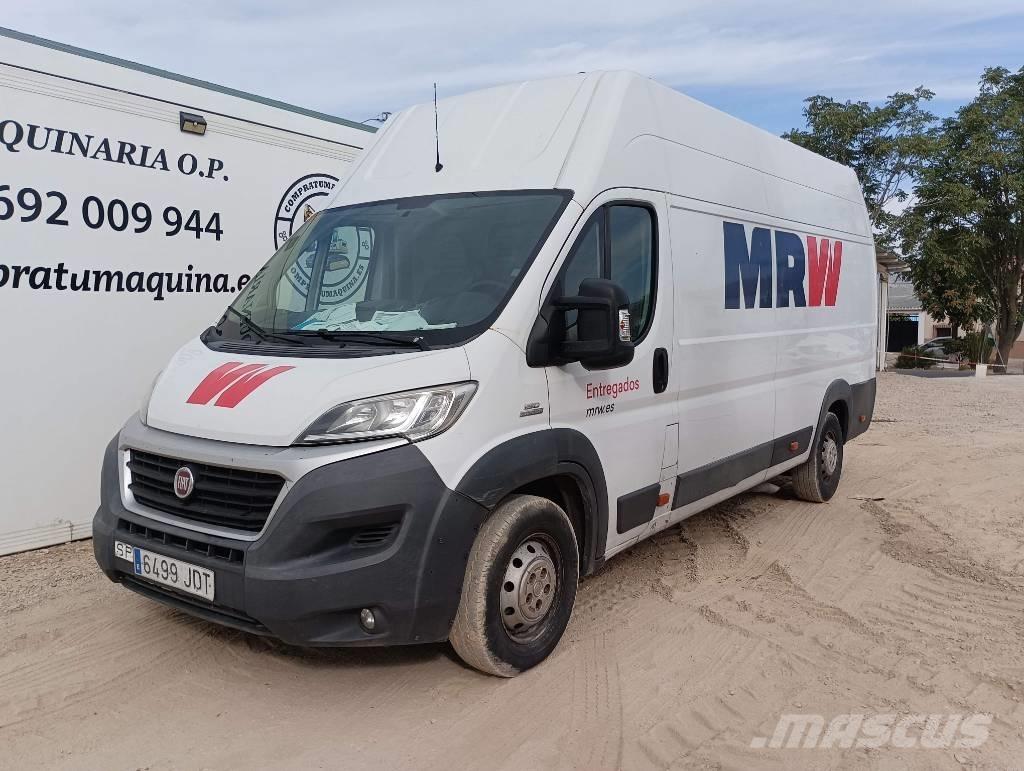 Fiat Ducato شاحنة مقفلة