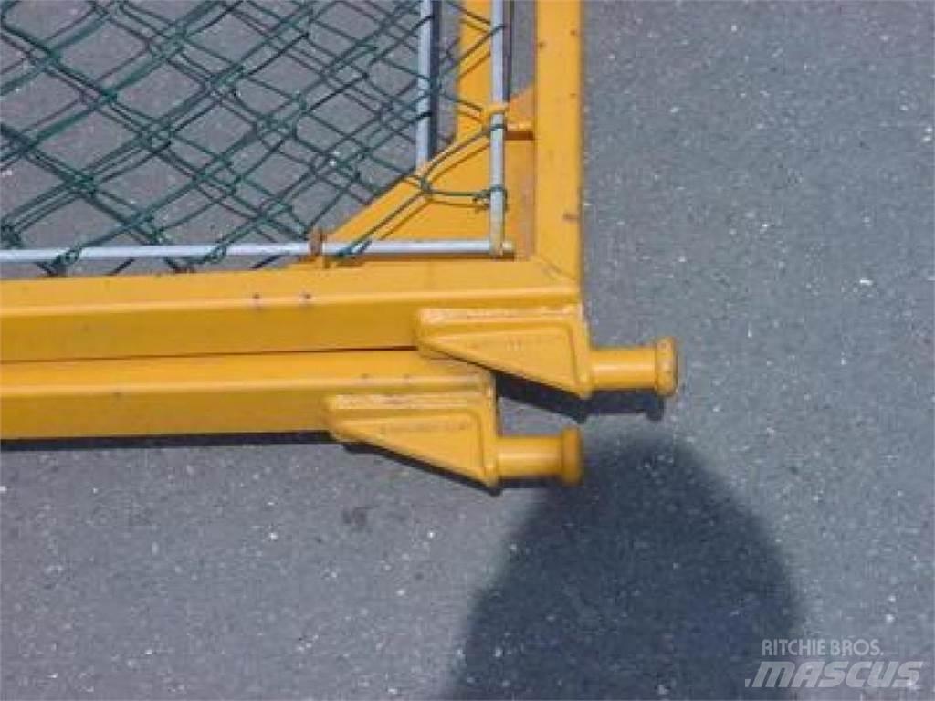  Anhängeraufbau ماكينات زراعية أخرى
