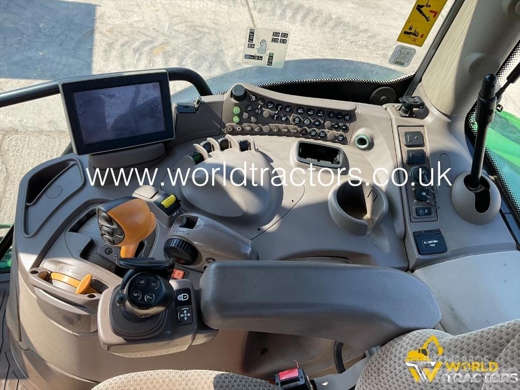 John Deere 6155 R الجرارات