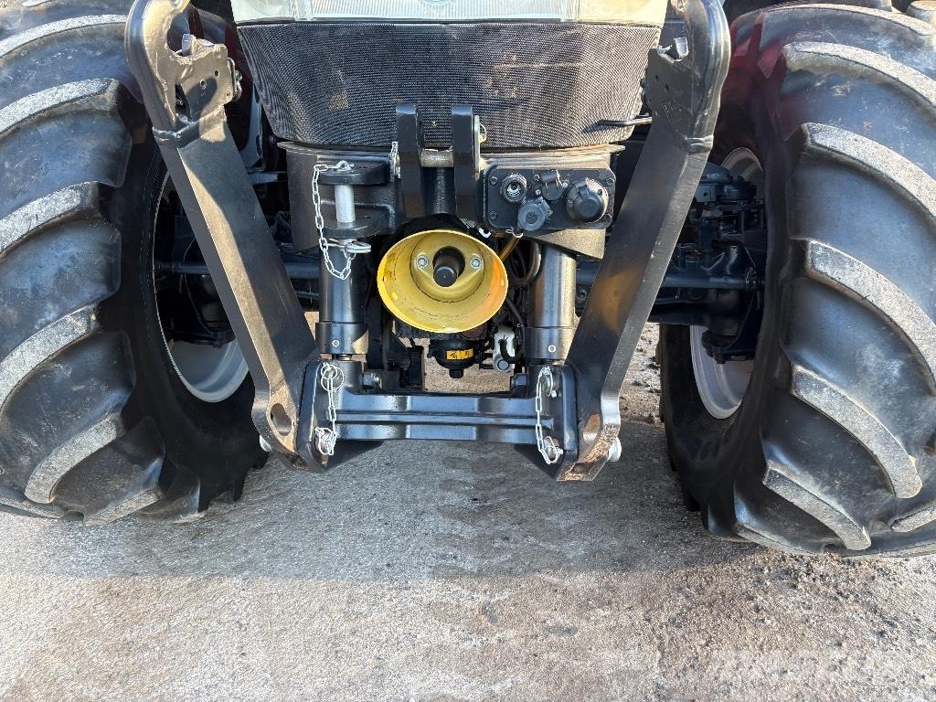 Case IH Puma 240 CVX الجرارات