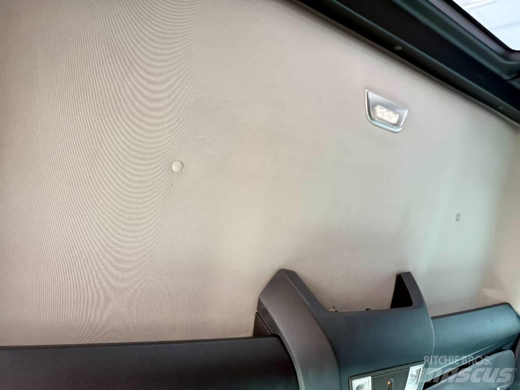 Western Star 49 X وحدات الجر