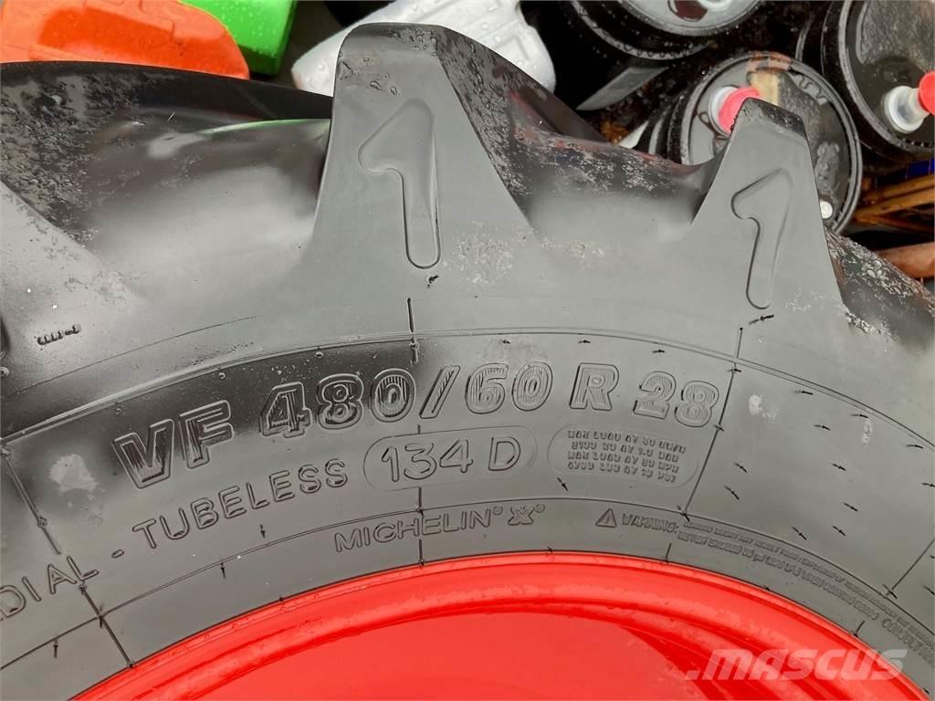 Michelin 480/60R28 ملحقات أخرى للجرارات