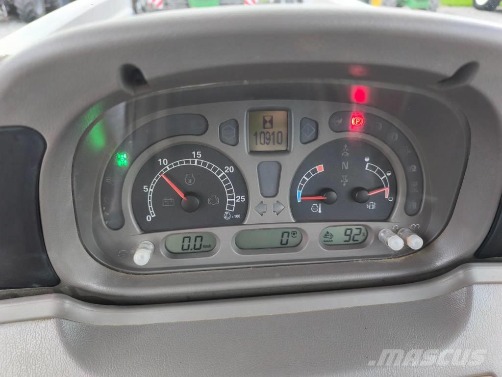 Case IH Maxxum 140 الجرارات