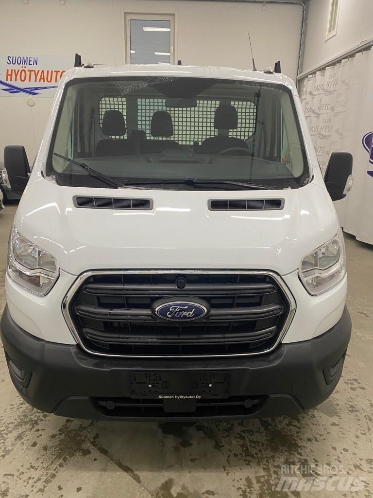 Ford Transit شاحنة مقفلة