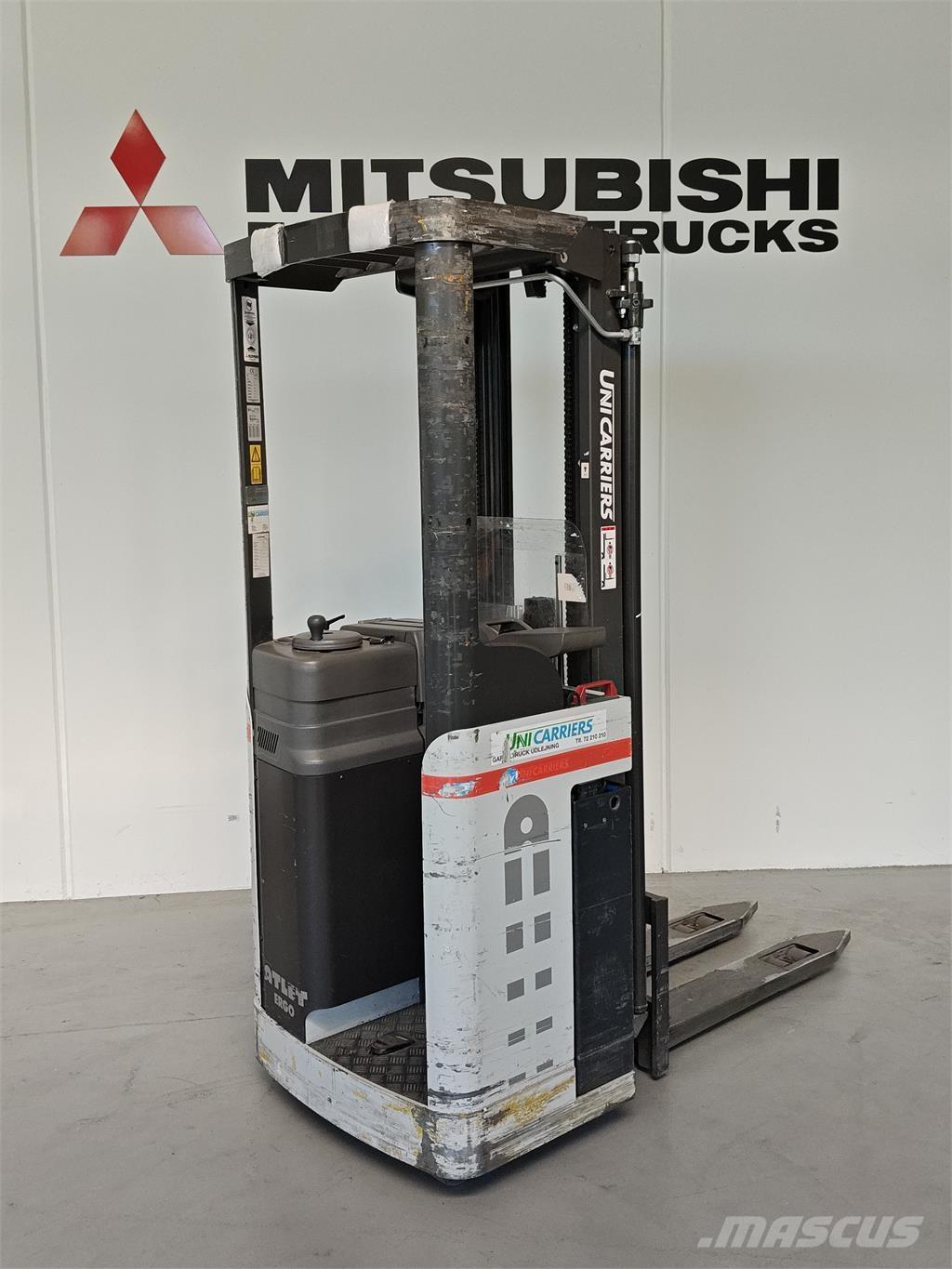 Atlet AJN160 شاحنات مناولة ذاتية الدفع