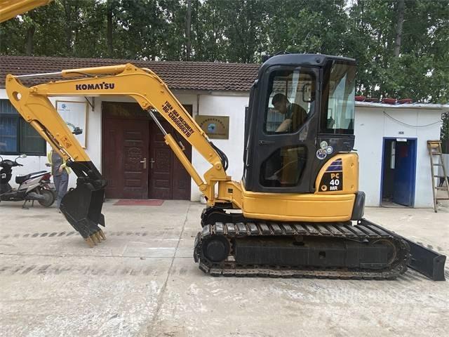 Komatsu PC40MR حفارات صغيرة أقل من 7 طن (حفارات صغيرة)