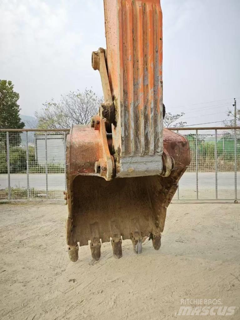 Hitachi ZX 470 حفارات زحافة