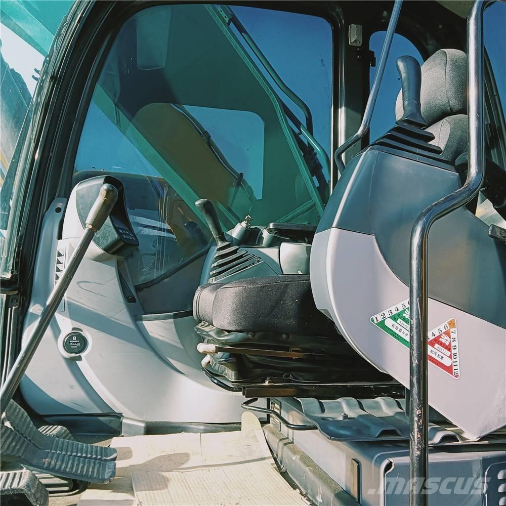 Kobelco SK200D حفارات زحافة
