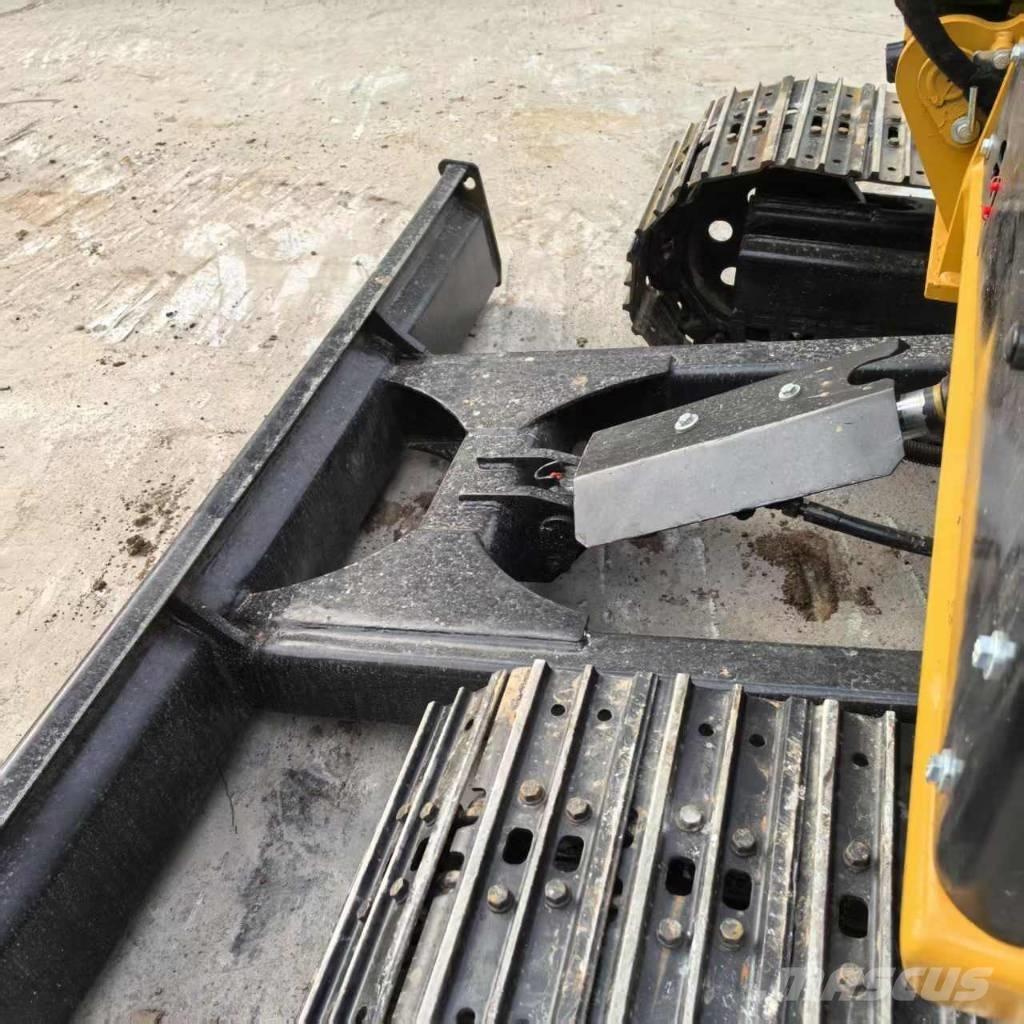 CAT 305.5E2 حفارات صغيرة أقل من 7 طن (حفارات صغيرة)