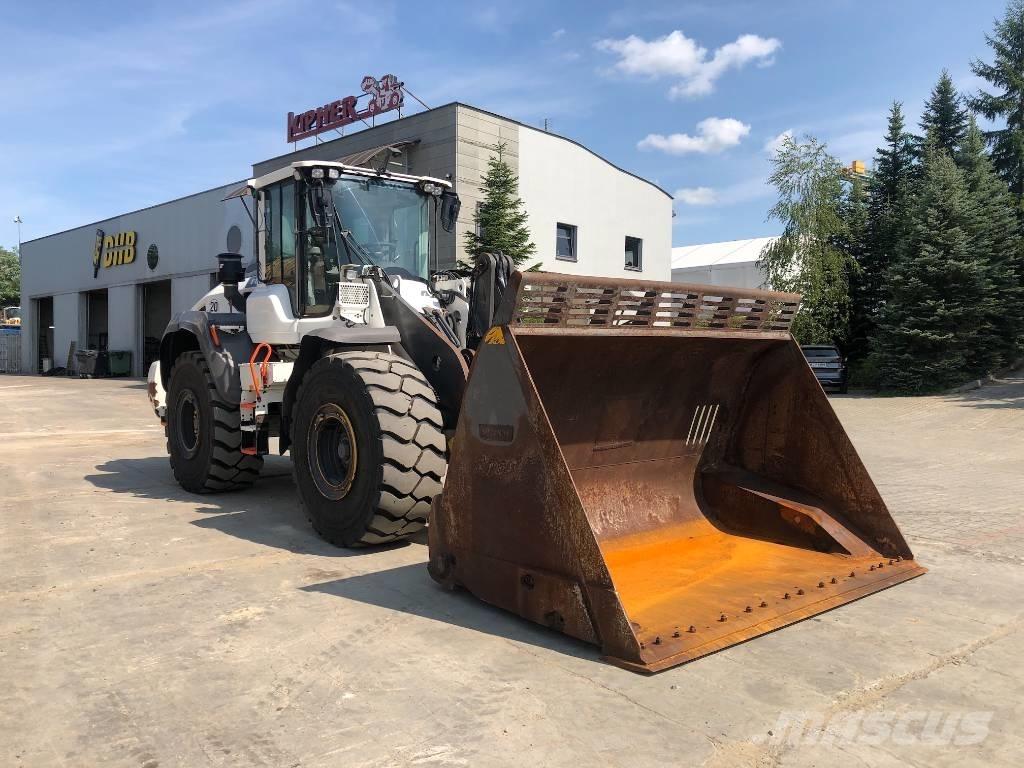 Volvo L110H لوادر بعجل