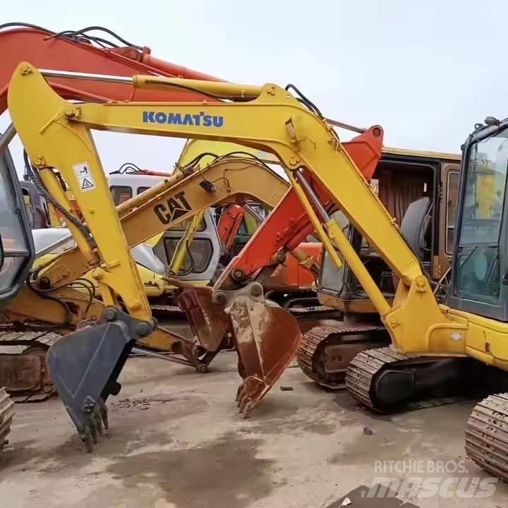 Komatsu PC55MR حفارات صغيرة أقل من 7 طن (حفارات صغيرة)