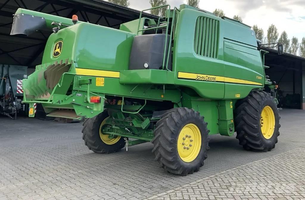 John Deere T 560 حصادات